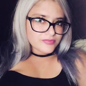 Meet your Posher, Sabrina